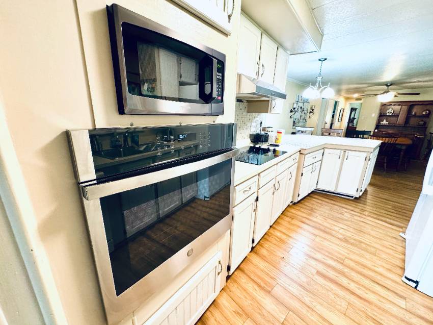 112 Sargasso Lane a Winter Haven, FL Mobile or Manufactured Home for Sale